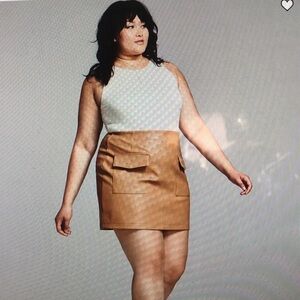 Trendy Plus size Faux -Leather Cargo Mini Skirt